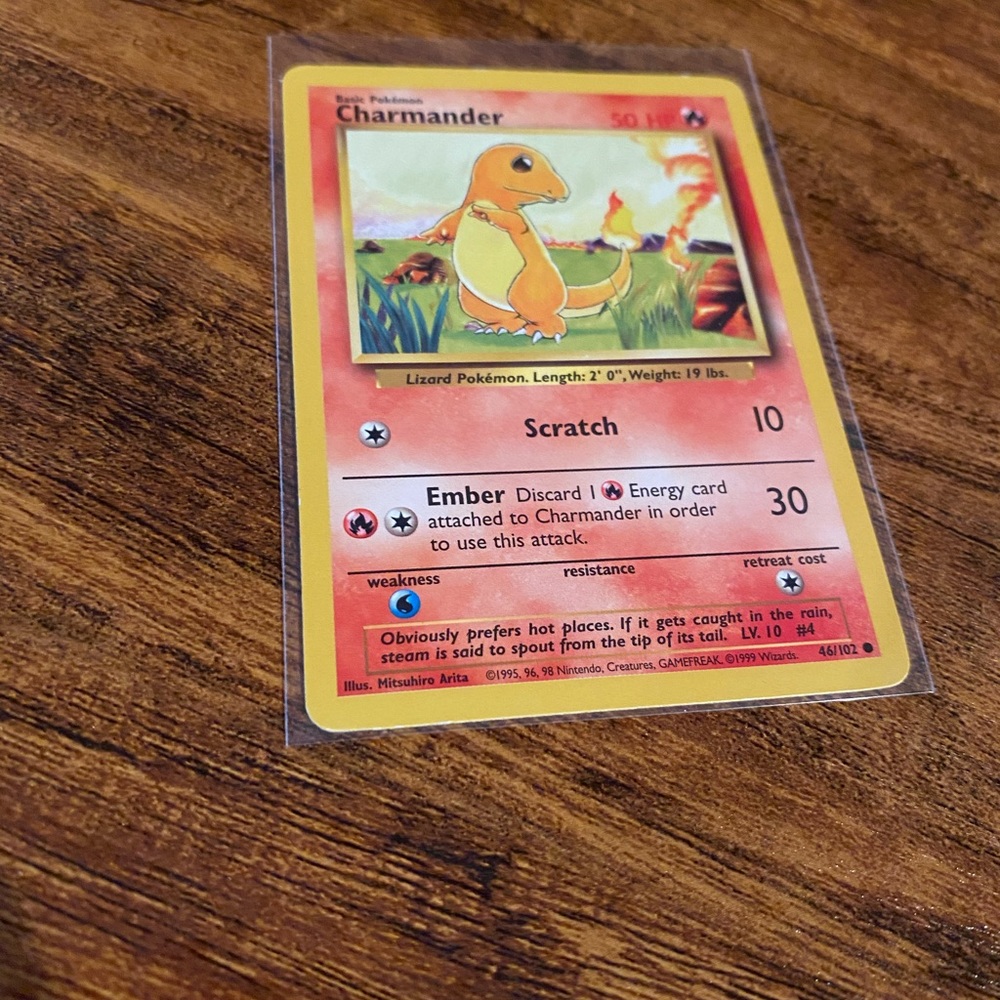 Base Set Charmander Pokémon